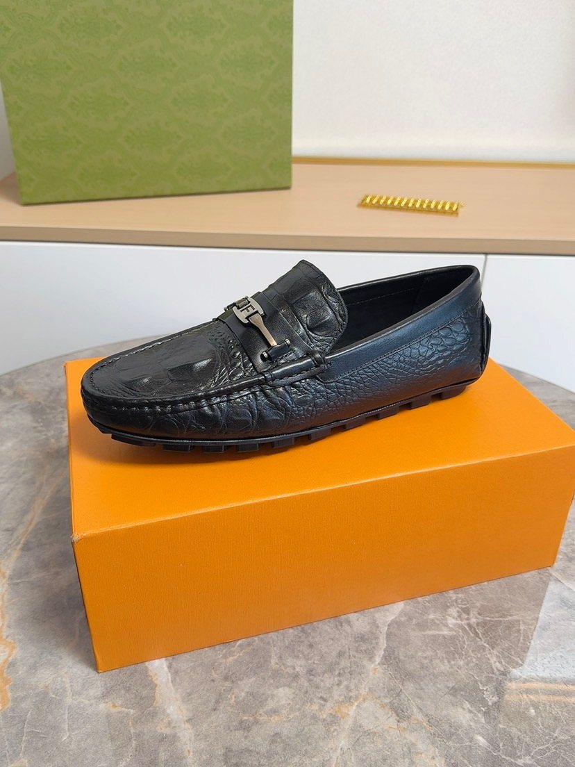 Fendi Men's Black Textured Moc-Toe Loafers